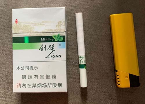 外烟爆珠凉烟批发热销中，爆珠口感清爽回味无穷